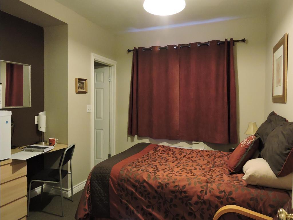 Bethel-Aspen Inn Bonnyville Bagian luar foto