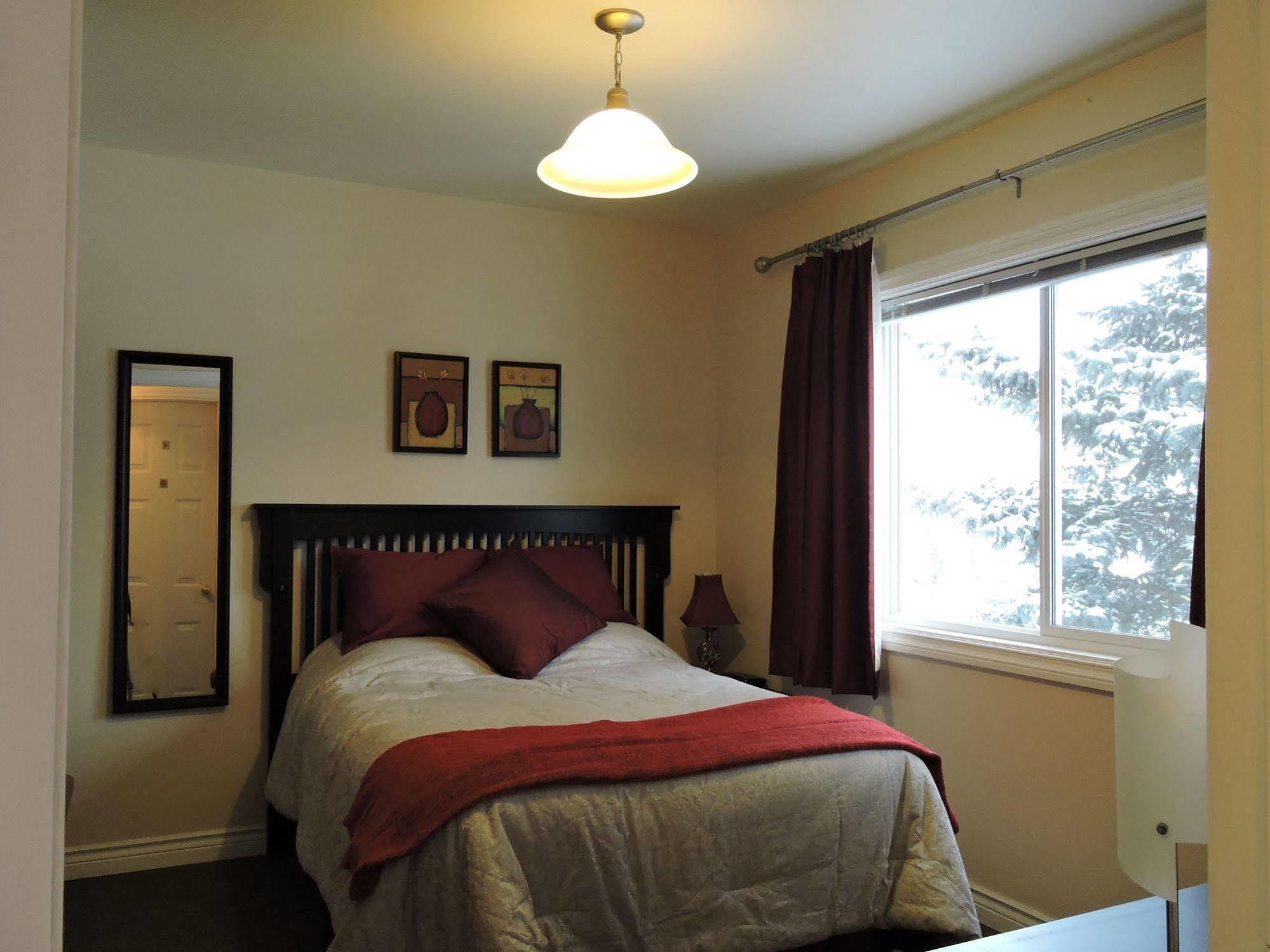 Bethel-Aspen Inn Bonnyville Bagian luar foto
